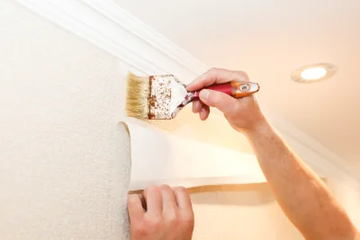 Pose de papier peint à Montcaret — revêtements muraux et toiles de verre